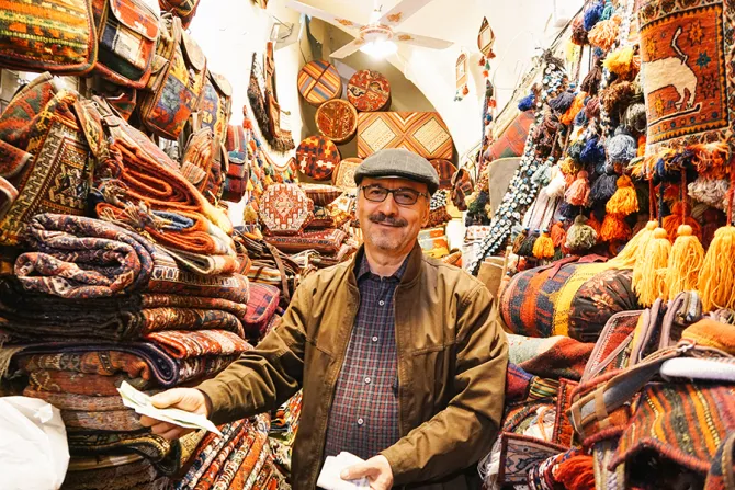 Pasar Tradisional Iran